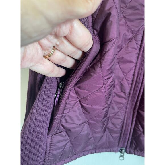 L.L Bean burgundy quilted puffer vest pockets sherpa lining zipper solid Size L - Picture 5 of 8